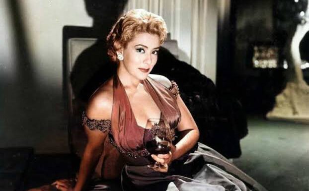 Fallece Silvia Pinal, una de las divas del cine de oro mexicano