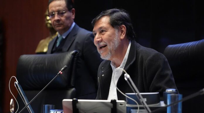 Desaparecer plurinominales sería una “barbaridad”: Fernández Noroña