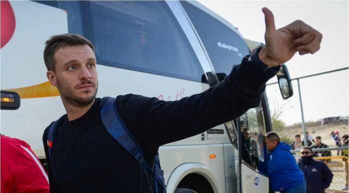 Víctor Anselmi se va del Cruz Azul