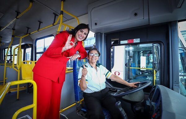 Viajan gratis más de 11 mil adultos mayores en transporte público de León