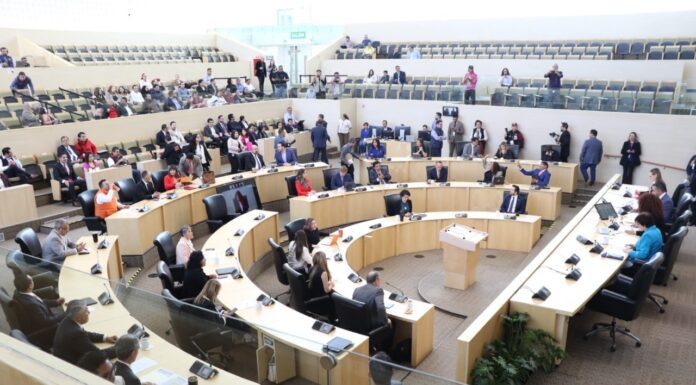 Presentan PAN-PRD iniciativa de reforma al Poder Judicial de Guanajuato