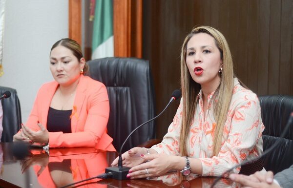Promueve Melanie Murillo la Causa de las Mujeres en Silao