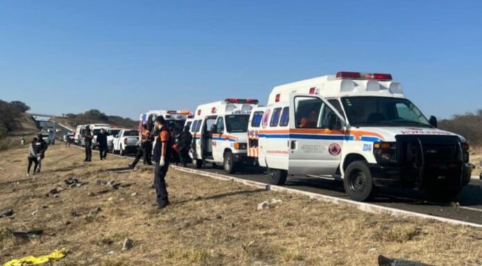 Tras incidente vehicular fallecen 6 jóvenes; serían estudiantes de la UG