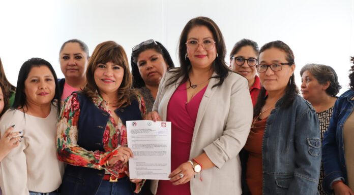 Entregan mujeres priistas pliego petitorio por la seguridad para todas