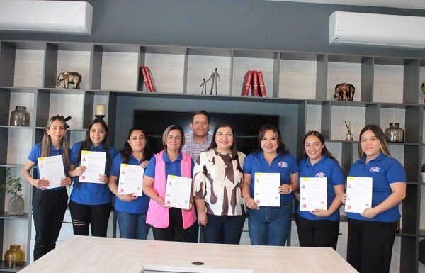 Certifican a trabajadores del DIF Silao en competencias laborales