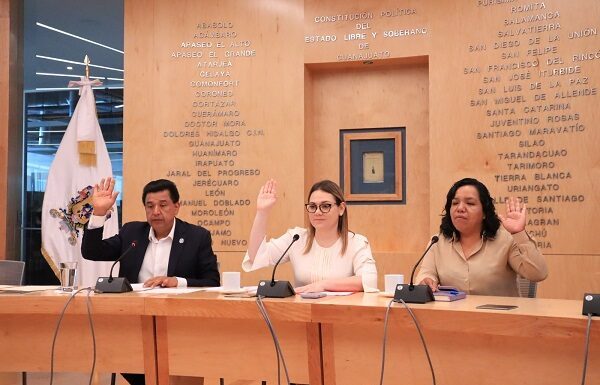 Diputados del PAN-PRD piden fortalecer acciones contra gusano barrenador