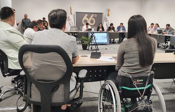 Administraciones estatal y municipales deberán cubrir 3% de plantilla laboral con personas discapacitadas