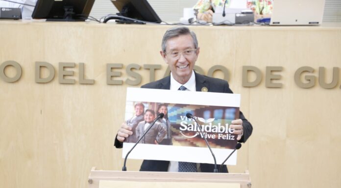 Morena exhorta a que no se venda cominda no saludable en escuelas