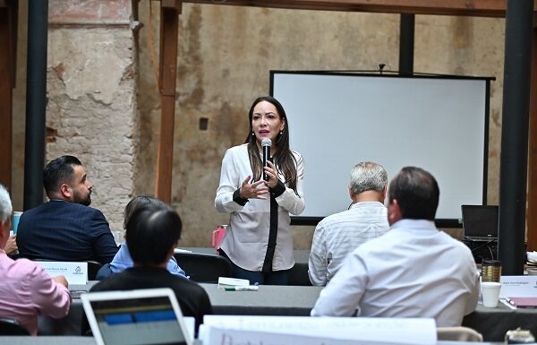 Instalan comité de salud municipal en la capital