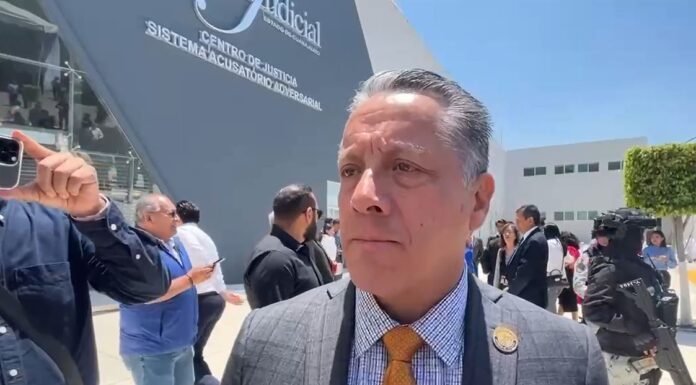 Familiares de Memphis Esmeralda no se han logrado comunicar con ella