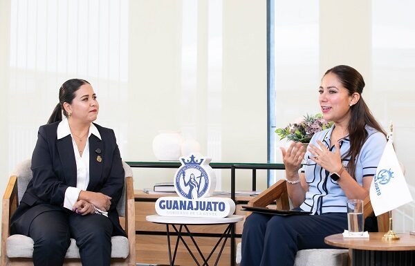 Jóvenes de Guanajuato son motor del desarrollo: Libia Dennise