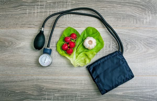 Buena alimentación, actividad física y cambio de hábitos, esenciales para prevenir la hipertensión arterial