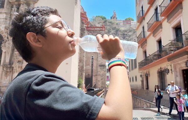 Emite Secretaría de Salud recomendaciones ante ola de calor