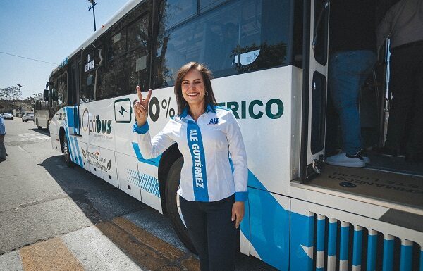 Ofrecen servicios ciudadanos en estaciones del SIT en León