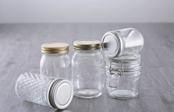 Convocan a donar frascos vacíos para almacenar leche materna en León