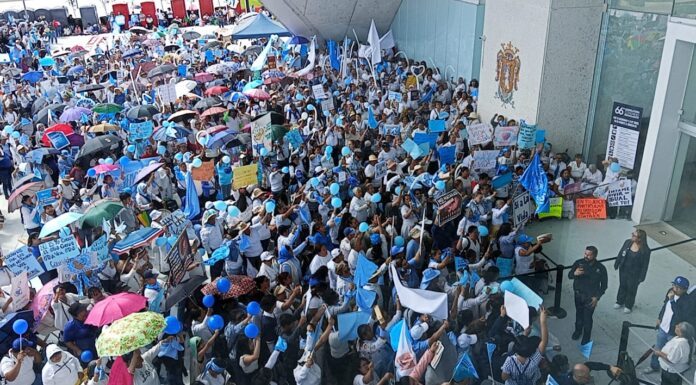 Con votos del PAN y 1 de PVEM, archivan despenalización del aborto en Guanajuato