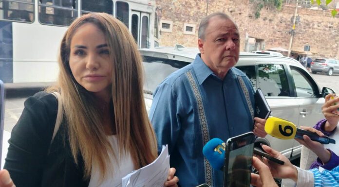 Denuncian diputados de MORENA “agandalle” de consejeros del IACIP