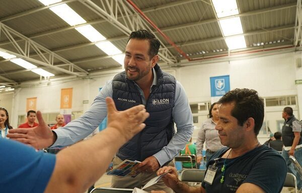 Acerca León feria de servicios a trabajadores locales