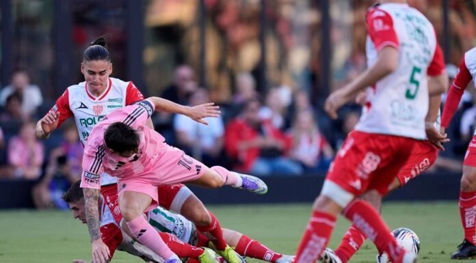 Se lesiona Lionel Messi; en duda contra Pumas