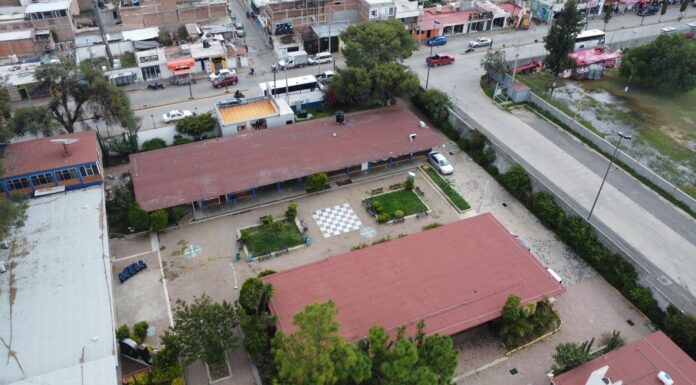 Realiza SAPAS trabajo preventivo y correctivo en varias colonias de Silao