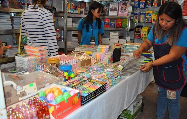 Feria escolar es el punto de partida para el apoyo para este regreso a clases