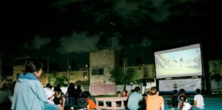 Cinito comunitario en León fortalece integración social