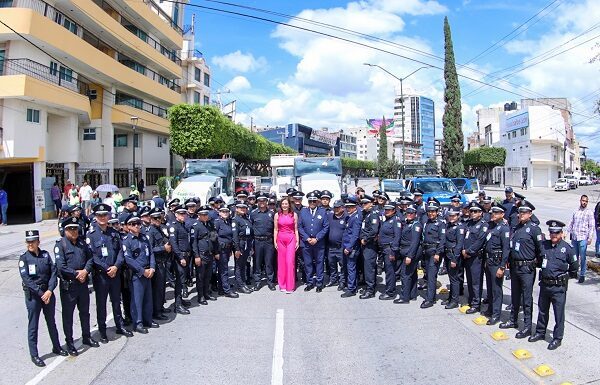 León revive orgullo patrio con desfile cívico militar