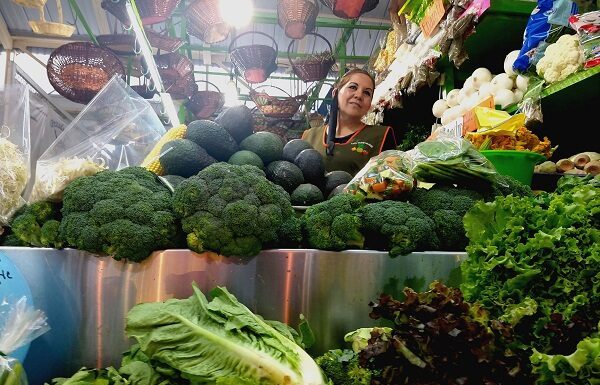 Sube costo de canásta básica: INEGI