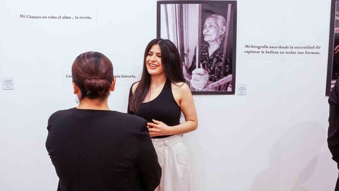 photo_5053146753548791611_y