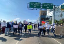 Suben tono de protesta alumnos del ITL que exigen destitución de directora