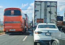 Bloqueos en Guanajuato paralizan sector automotriz