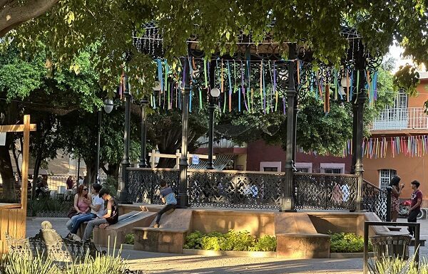 Realiza SECTURI reunión temática sobre Pueblos Mágicos