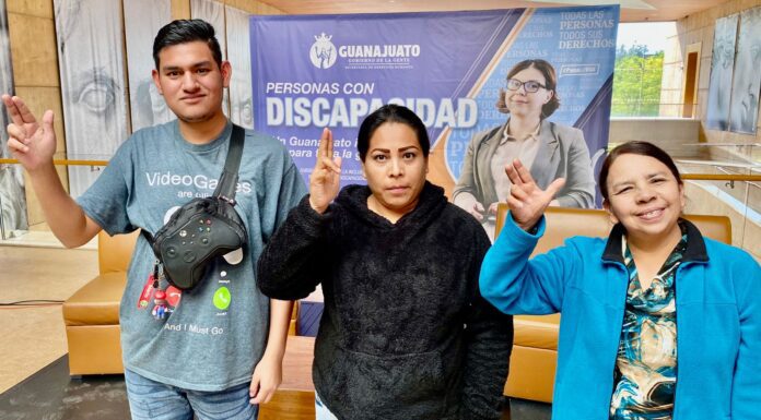 Conmemoran día de las personas con sordera en Guanajuato