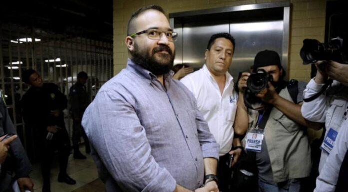 Jueza niega libertad anticipada a Javier Duarte