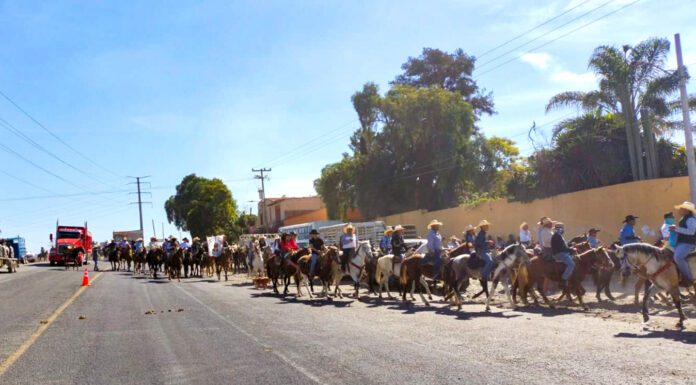 Protegen en San Miguel Allende paso de peregrinos