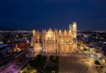 Descubre la arquitectura de los Templos en la ciudad de León