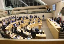 Envía mayoría legislativa al archivo dictámenes a favor del aborto