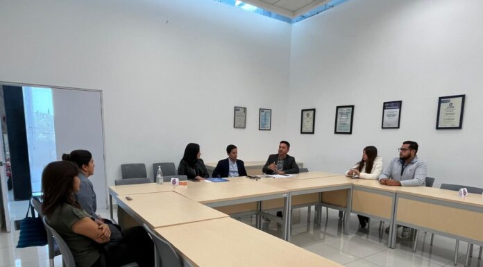 León marca pauta en certificación de administradores de inmuebles