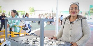 León impulsó 1 mil 350 negocios durante el último año