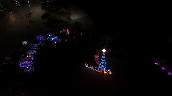 Disfrutan leoneses de primer Festival de Luces en el Parque MetroLeón