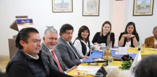 Seamos una verdadera opción, no sólo oposición: Alejandro Arias