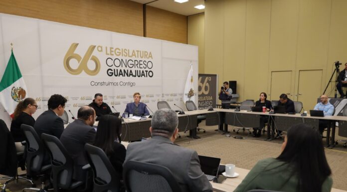 Que unidad familiar de migrantes esté en la Constitución, buscan diputados
