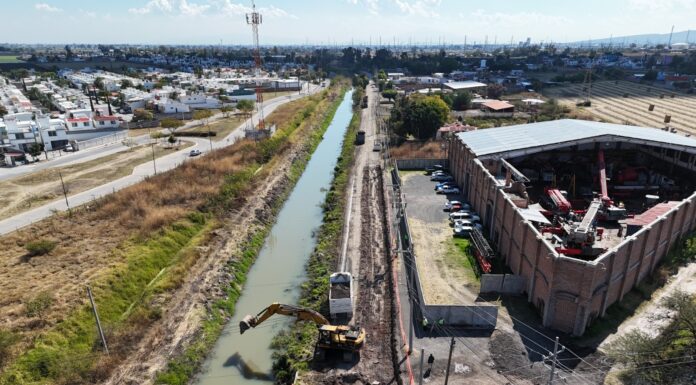 Salamanca mejora camino de sus comunidades con pavimentación