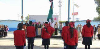 Conmemoran en Silao Día Internacional de la Educación