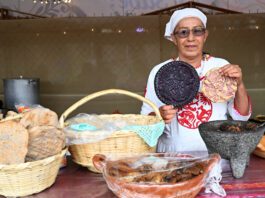Eusebia Godina, cocinera tradicional y divulgadora de tortillas ceremoniales