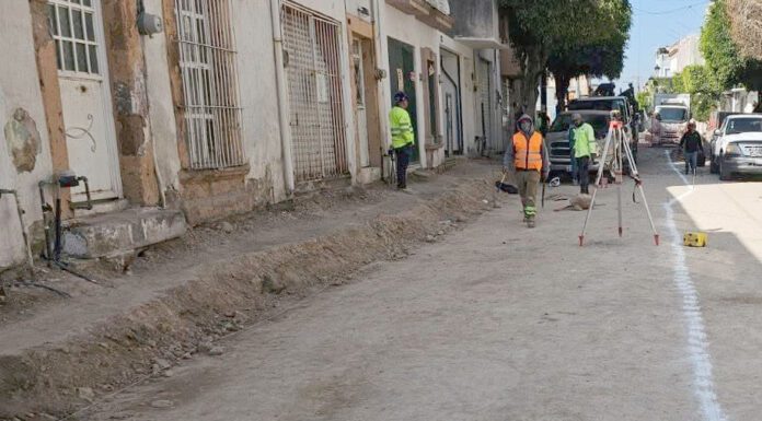 Gobierno de León mejora infraestructura peatonal