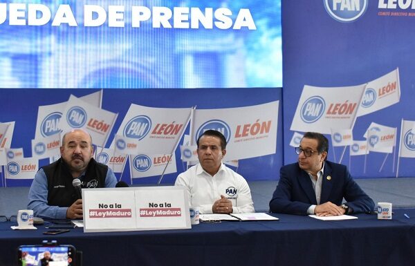 Acción Nacional lanza campaña de tierra en colonias de León