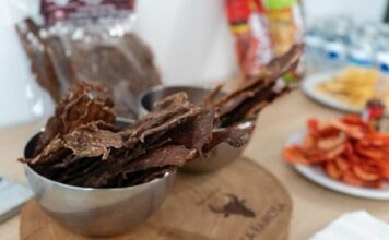 Establecen networking entre empresas locales y tiendas Alamano