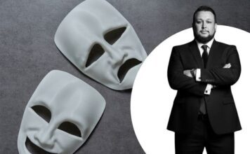 El error de “humanizar” la política, es convertirla en teatro