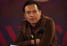 Marx Arriaga se aferra a la nómina y se “atrinchera” en oficina pública